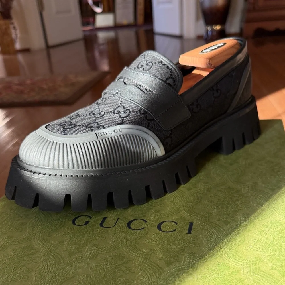 Gucci Men's Loafers - Picture 1 of 5